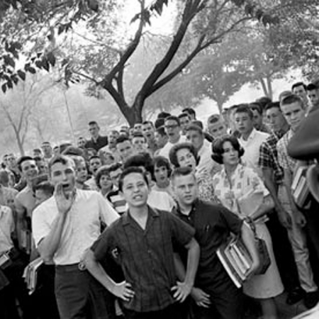 Ο κόσμος είναι αμείλικτος όταν θες να αλλάξεις τη ζωή σου