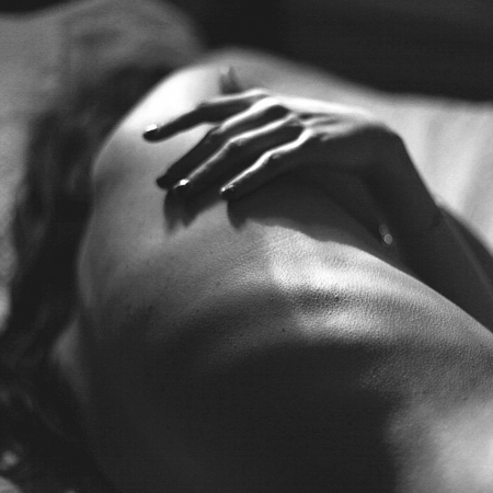 Κοίτα με λίγο όπως εκείνη