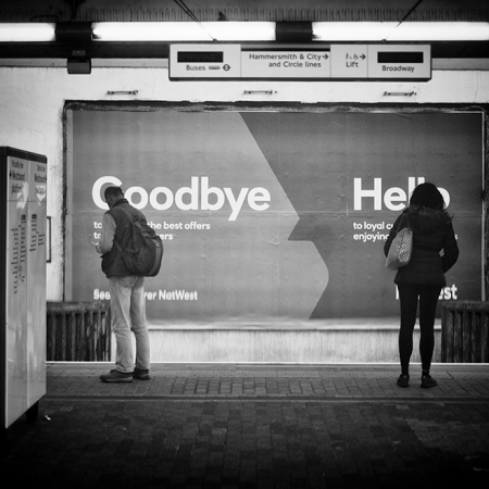 Χρειάζεται θάρρος το «γεια» και το «αντίο»