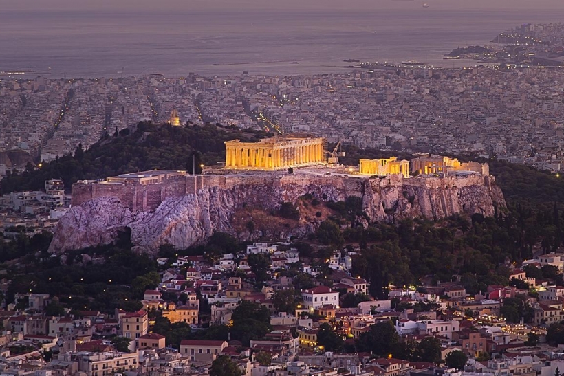 Η καλύτερη ώρα για βόλτα στην Αθήνα είναι το ξημέρωμα