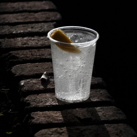 Ο λάτρης του τζιν τόνικ εξομολογείται