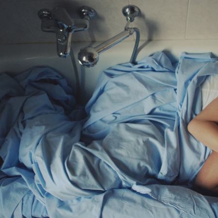 Τι να κάνεις τα μεθυσμένα μηνύματα όταν έχεις νηφάλιες καλημέρες;