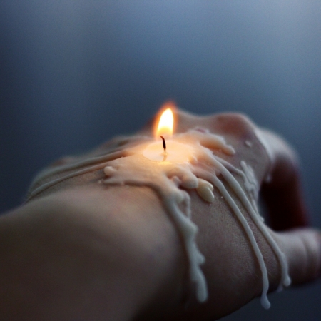 Βαφτίζουμε έρωτα το κάθε περαστικό συναίσθημα