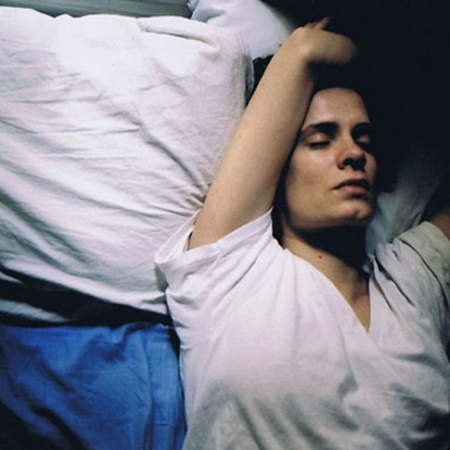 Όσα λιγότερα θυμάσαι τόσο καλύτερα κοιμάσαι