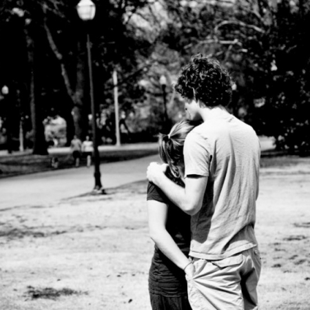 Θέλω έναν έρωτα που να φωνάζει