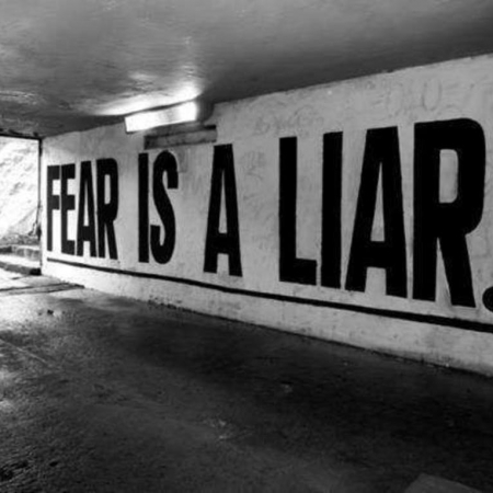 Μην αφήνεις τους φόβους σου να σε περιορίζουν