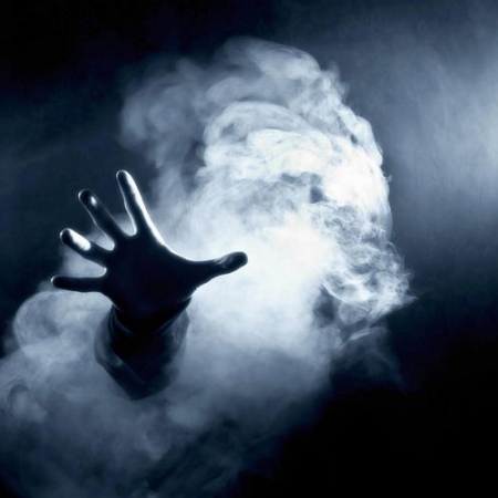 Όλοι κι όλα εναντίον μας