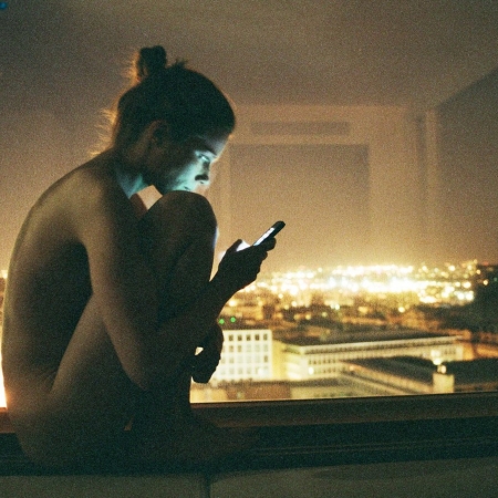 Βράδιασε, πού είσαι;