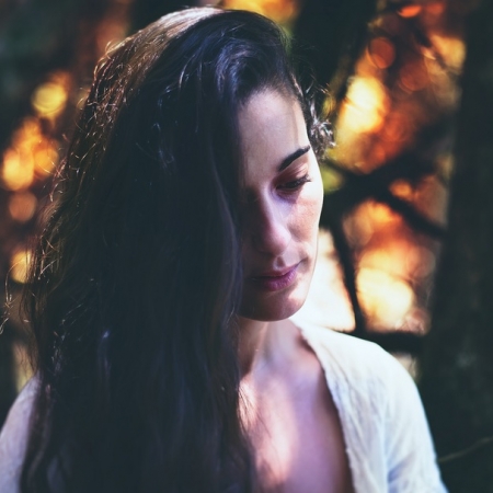 Στην απιστία σε στενοχωρεί η υποψία ότι έφταιξες κι εσύ