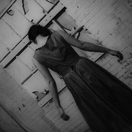 Φοβάμαι ν' αφεθώ σ' αυτό που νιώθω