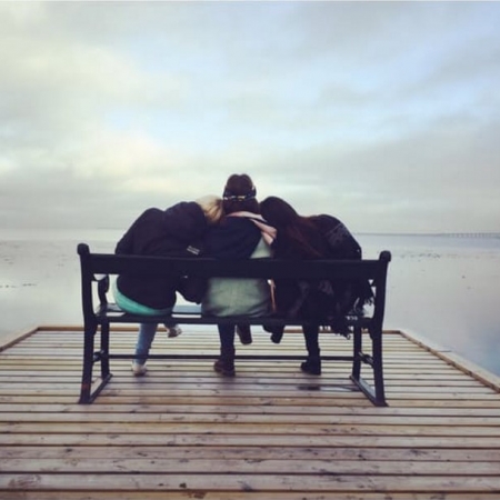 Είμαστε καλύτεροι φίλοι όταν δεν είμαστε σε σχέση