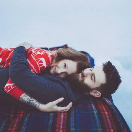 Σε θέλω γιατί δε μου μοιάζεις