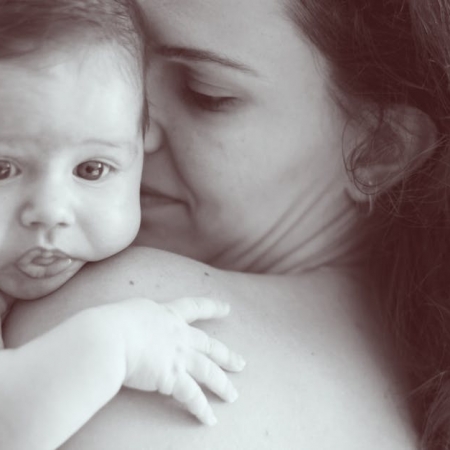 Όσες έγιναν μητέρες από εξωσωματική γονιμοποίηση είναι το ίδιο υπέροχες