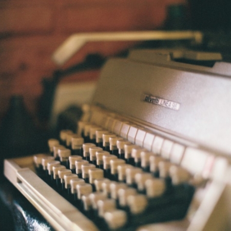 Ξεκίνησα να γράφω κάτι αλλά πάλι εσένα σκέφτηκα