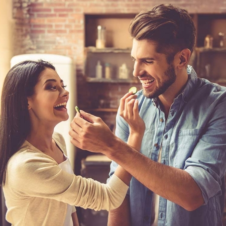 Το φαγητό φέρνει τους ανθρώπους πιο κοντά