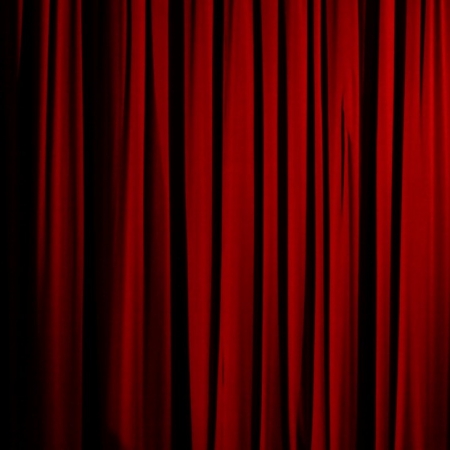 Τελείωσε το θέατρο