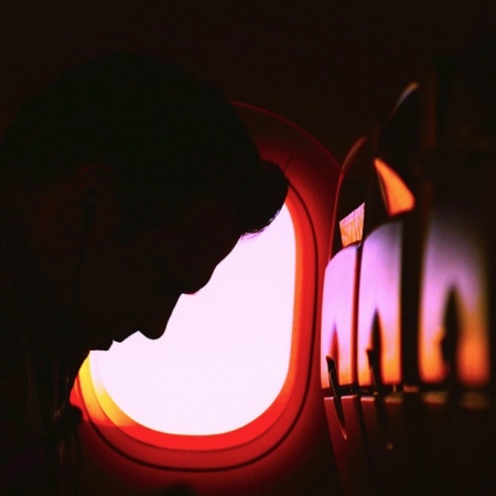 Τρία ρούχα σε μια βαλίτσα και γεια σου!