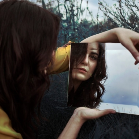 Στο facebook έχουμε γίνει μάνατζερ του εαυτού μας