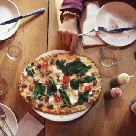 Οι θερμίδες δε μετράνε όταν μοιράζονται