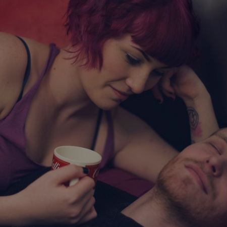 Να σ' αποκοιμίζει ο σύντροφός σου