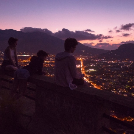 Ρίσκο το να μιλάς πολύ και σε πολλούς για τη σχέση σου