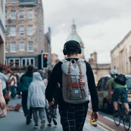 Αιώνιοι φοιτητές, αιώνια παιδιά!