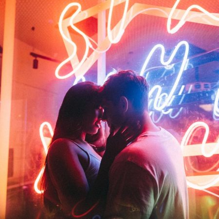 Μέχρι που σε είδα μαζί του...