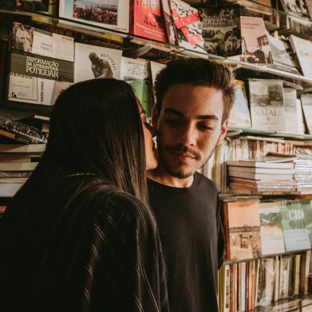 Έξω θα σ’ υποστηρίξει, ακόμα κι αν έχεις άδικο