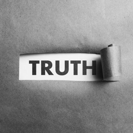 Αλήθεια με όποιο κόστος