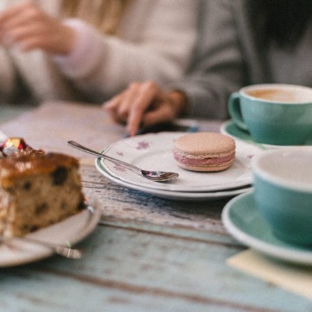 Να κανονίσουμε εκείνον τον καφέ που ποτέ δε θα πιούμε