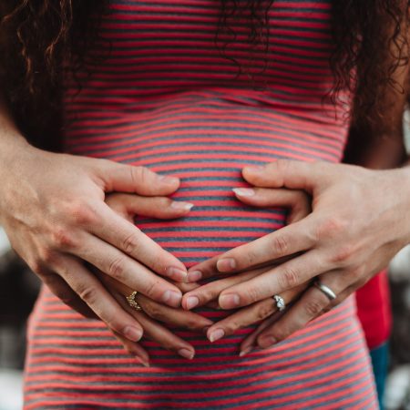 Σεξ στην εγκυμοσύνη· επιτρέπεται και κάνει καλό