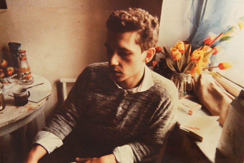 nan-goldin-dieter-with-the-tulips-via-yetang-com