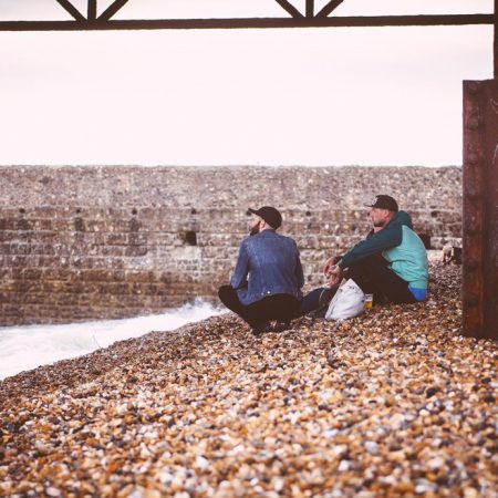 Το ενδεχόμενο φινάλε καραδοκεί και στις φιλίες