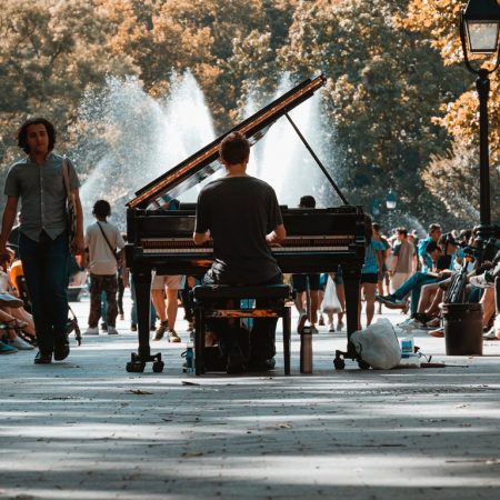 Street pianos γιατί η μουσική είναι για όλους