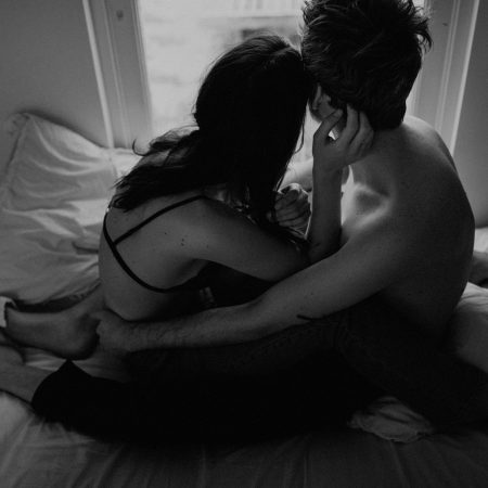 Άβολες συζητήσεις για βολικότερες επαφές