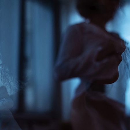 Όταν ερωτεύεσαι πιάνεσαι από μικροπράγματα