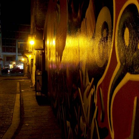 «Στα Λαδάδικα πουλάνε αυτό που θες»