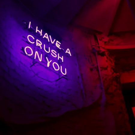 10 λόγοι που ο κεραυνοβόλος είναι ο πιο ανώριμος έρωτας