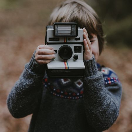 Ως παιδιά δε φοβόμασταν το άγνωστο, μα τώρα το τρέμουμε