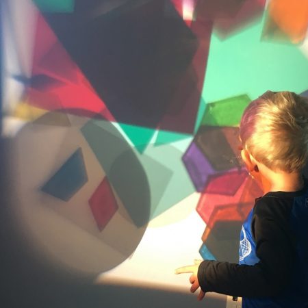 Από τελειομανείς γονείς προκύπτουν παιδιά που ποτέ δε νιώθουν «αρκετά»