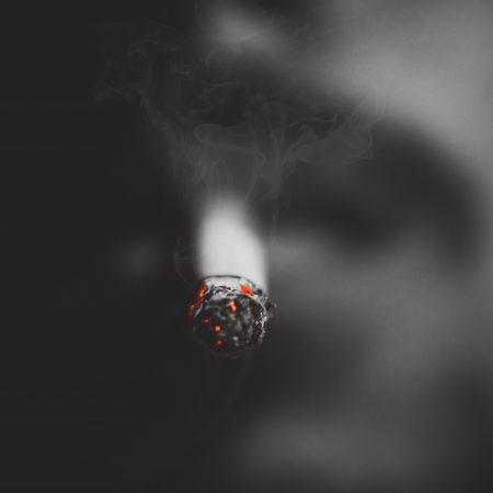 Ο εθισμός μου, το τσιγάρο μου κι εσύ