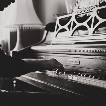 10 λόγοι που το πιάνο και οι πιανίστες μας γοητεύουν