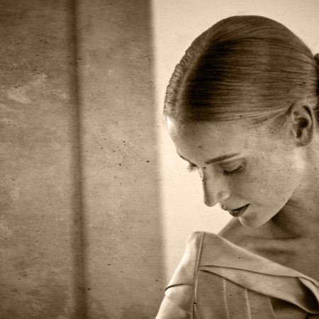 Ένας κλειστός χαρακτήρας σ' έναν κόσμο που λέει πολλά