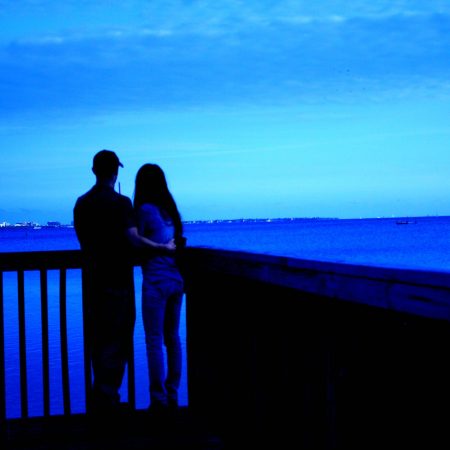 Αν δεν τα λέτε όλα, τι κάνετε μαζί;