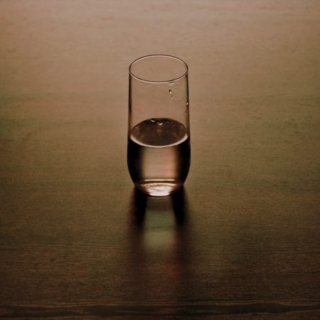 Σύνδρομο της Πολυάννας: ένα ποτήρι μονίμως μισογεμάτο