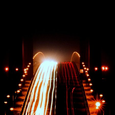 Κρατώντας από πείσμα τον έρωτα στην εξορία