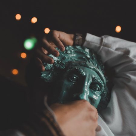 8 είδη μάσκας από την αρχαιότητα μέχρι και σήμερα