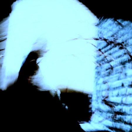 Ενώ χαζεύεις τις παύσεις στο φιλί μου