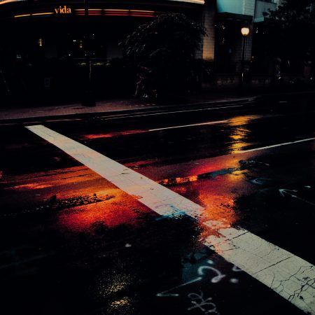 Σ' ένα σημείο που δεν ξέρεις πώς να νιώσεις