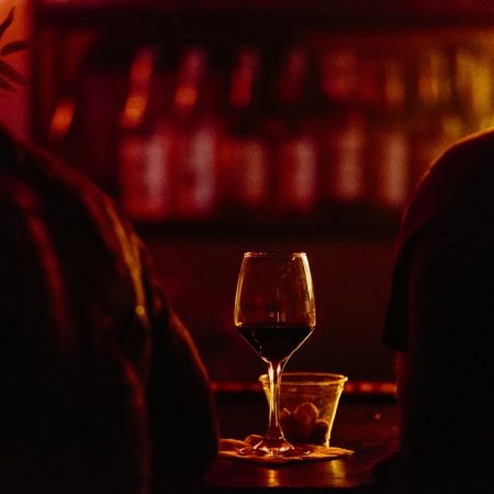 12 λάθη που κάνεις όταν φλερτάρεις